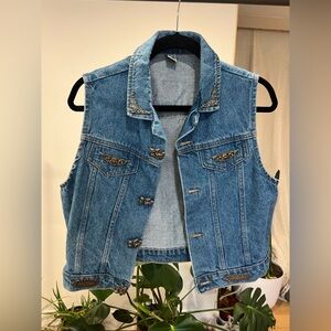 Women’s Vintage 100% Cotton Ornate Silver Detail* Jean Vest